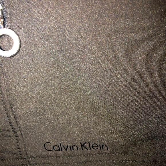 Women’s water resistant Calvin Klein jacket - Picture 3 of 8